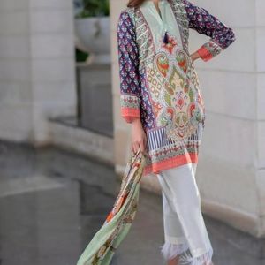 Pakistani ladies suit